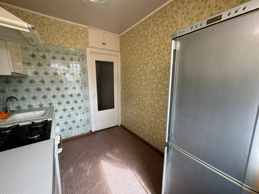 Продам двухкомнатную (2-комн.) квартиру, Советская ул, 37, Комсомольск-на-Амуре г