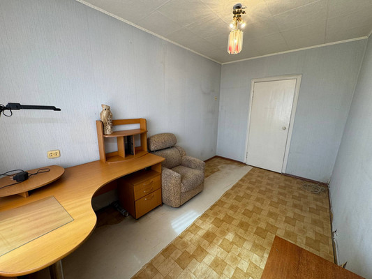 Продам двухкомнатную (2-комн.) квартиру, Советская ул, 37, Комсомольск-на-Амуре г