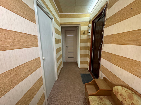 Продам двухкомнатную (2-комн.) квартиру, Советская ул, 37, Комсомольск-на-Амуре г