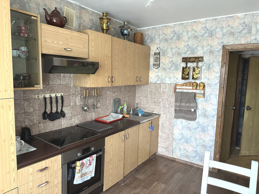 Продам трехкомнатную (3-комн.) квартиру, Дачная ул, 23, Раменское г