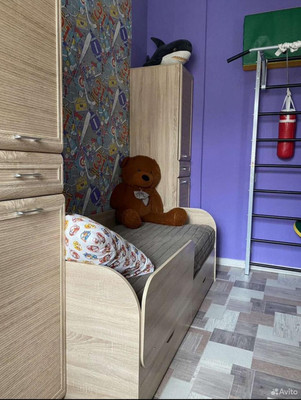 Продам трехкомнатную (3-комн.) квартиру, Гоголя ул, 118, Симферополь г