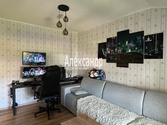 Продам двухкомнатную (2-комн.) квартиру, Советская ул, 7к2, Дубровка гп