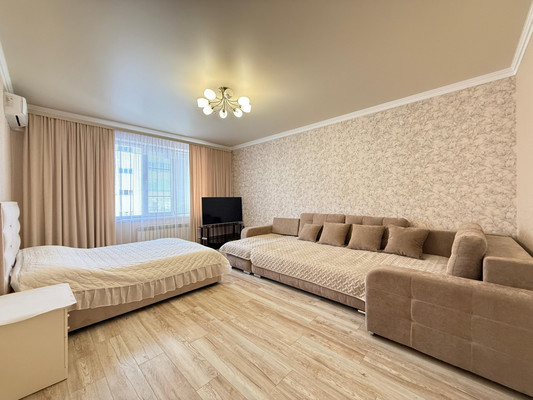 Продам двухкомнатную (2-комн.) квартиру, Московская ул, 1к1, Нальчик г