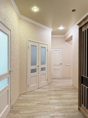 Продам двухкомнатную (2-комн.) квартиру, Московская ул, 1к1, Нальчик г