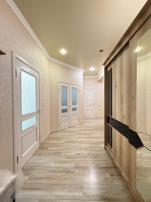 Продам двухкомнатную (2-комн.) квартиру, Московская ул, 1к1, Нальчик г