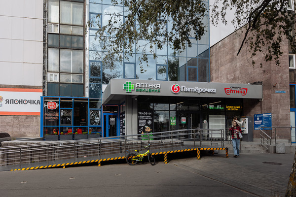 Сдам коммерческое помещение 600 м2, Советский пр-кт, 12, Калининград г