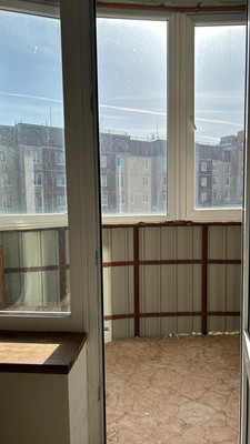 Продам однокомнатную (1-комн.) квартиру, Красных Военлетов ул, 9к1, Гатчина г