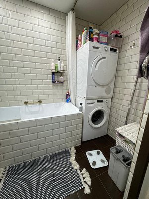 Продам двухкомнатную (2-комн.) квартиру, Октябрьская наб, 76к2, Санкт-Петербург г