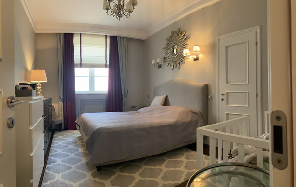 Продам трехкомнатную (3-комн.) квартиру, Переведеновский пер, 6А, Москва г