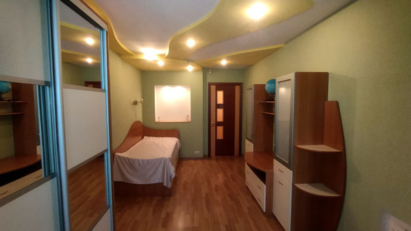 Продам трехкомнатную (3-комн.) квартиру, Смирнова ул, 83, Иваново г