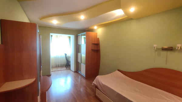 Продам трехкомнатную (3-комн.) квартиру, Смирнова ул, 83, Иваново г