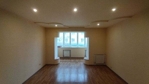 Продам трехкомнатную (3-комн.) квартиру, Смирнова ул, 83, Иваново г