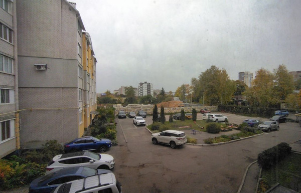 Продам трехкомнатную (3-комн.) квартиру, Смирнова ул, 83, Иваново г