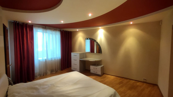 Продам трехкомнатную (3-комн.) квартиру, Смирнова ул, 83, Иваново г