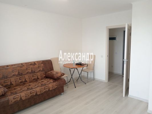 Продам однокомнатную (1-комн.) квартиру, Тихая ул, 17, Бугры п