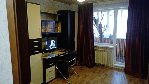 Продам двухкомнатную (2-комн.) квартиру, Маршала Жукова ул, 7, Воронеж г