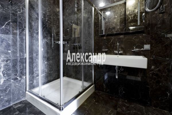 Продам двухкомнатную (2-комн.) квартиру, Парадная ул, 3к2, Санкт-Петербург г
