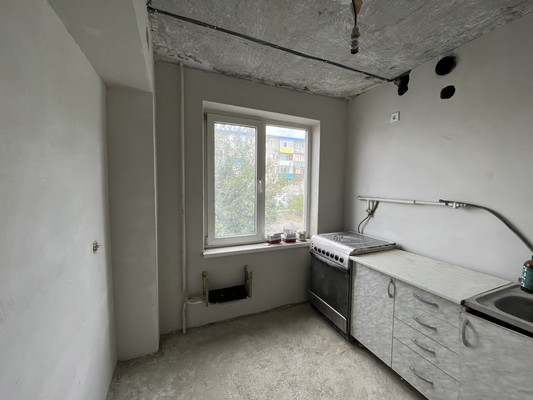 Продам многокомнатную квартиру, Интернациональная ул, 16, Белореченск г