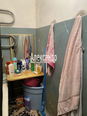 Продам однокомнатную (1-комн.) квартиру, Юбилейная ул, 12, Кузнечное гп