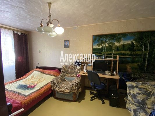 Продам однокомнатную (1-комн.) квартиру, Юбилейная ул, 12, Кузнечное гп