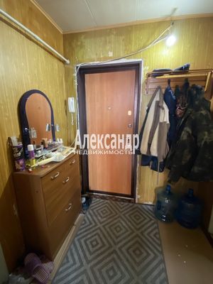 Продам однокомнатную (1-комн.) квартиру, Юбилейная ул, 12, Кузнечное гп