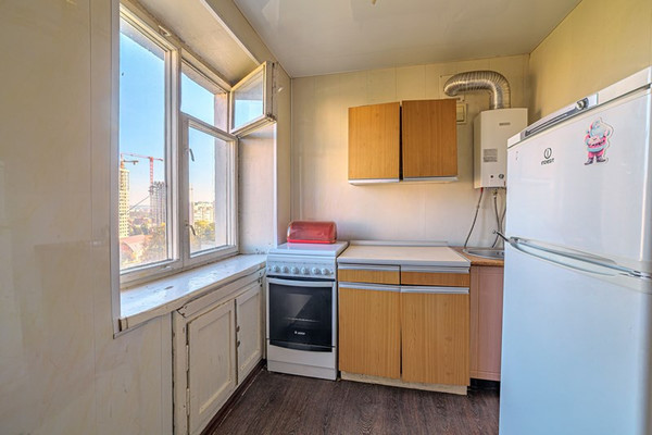 Продам двухкомнатную (2-комн.) квартиру, Чкалова ул, 41, Пенза г