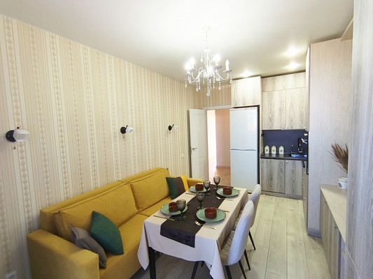 Продам трехкомнатную (3-комн.) квартиру, Чернякова ул, 3, Йошкар-Ола г