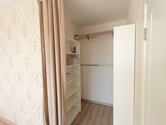 Продам трехкомнатную (3-комн.) квартиру, Чернякова ул, 3, Йошкар-Ола г