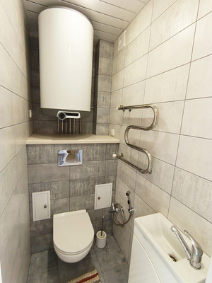 Продам трехкомнатную (3-комн.) квартиру, Чернякова ул, 3, Йошкар-Ола г