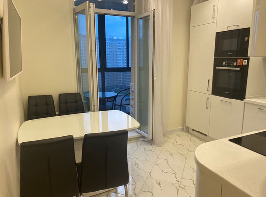 Продам двухкомнатную (2-комн.) квартиру, Анны Ахматовой ул, 22, Внуковское п