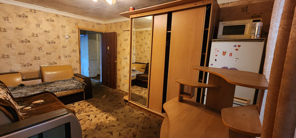 Продам трехкомнатную (3-комн.) квартиру, Ферганская ул, 15к1, Москва г