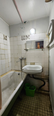 Продам трехкомнатную (3-комн.) квартиру, Ферганская ул, 15к1, Москва г