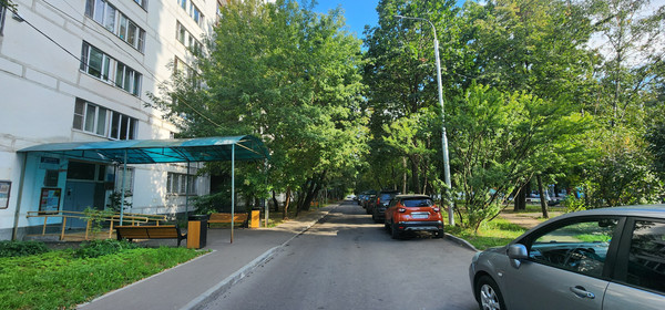 Продам трехкомнатную (3-комн.) квартиру, Ферганская ул, 15к1, Москва г