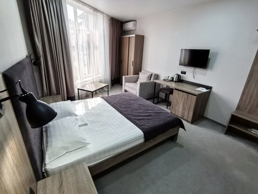Продам однокомнатную (1-комн.) квартиру, Тургенева ул, 252, Анапа г