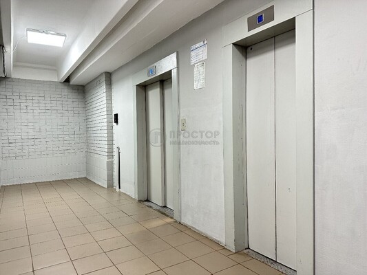 Продам многокомнатную квартиру, 3-й Крутицкий пер, 13, Москва г
