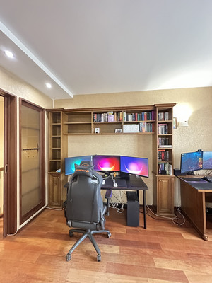 Продам трехкомнатную (3-комн.) квартиру, Дибуновская ул, 15, Санкт-Петербург г