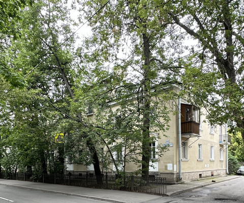 Продам трехкомнатную (3-комн.) квартиру, Дибуновская ул, 15, Санкт-Петербург г