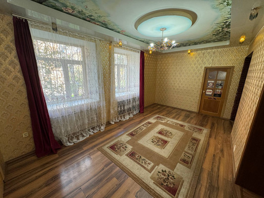 Продам многокомнатную квартиру, Аллея Труда ул, 38, Комсомольск-на-Амуре г