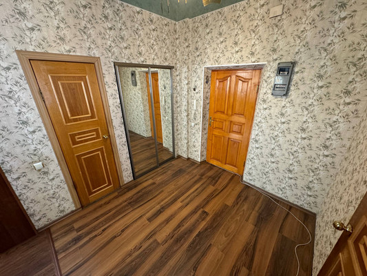 Продам многокомнатную квартиру, Аллея Труда ул, 38, Комсомольск-на-Амуре г