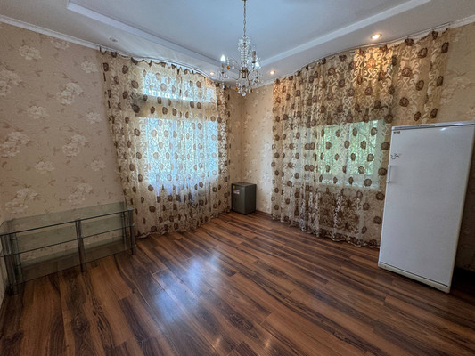 Продам многокомнатную квартиру, Аллея Труда ул, 38, Комсомольск-на-Амуре г