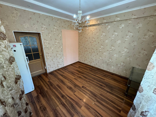 Продам многокомнатную квартиру, Аллея Труда ул, 38, Комсомольск-на-Амуре г