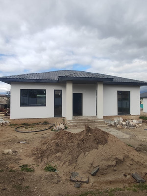 Продам дом, Янтарная (Радужный мкр.) ул, 15, Октябрьский г, 0 км от города