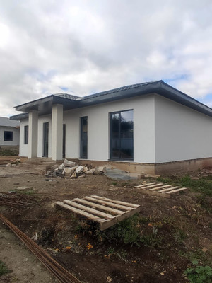 Продам дом, Янтарная (Радужный мкр.) ул, 15, Октябрьский г, 0 км от города