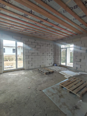 Продам дом, Янтарная (Радужный мкр.) ул, 15, Октябрьский г, 0 км от города