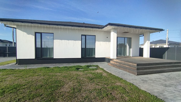 Продам дом, Янтарная (Радужный мкр.) ул, 15, Октябрьский г, 0 км от города