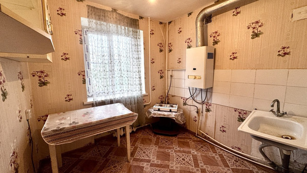 Продам однокомнатную (1-комн.) квартиру, Ленинградский пер, 72, Астрахань г