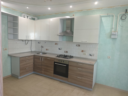 Продам однокомнатную (1-комн.) квартиру, Лазурная ул, 10к1, Анапа г