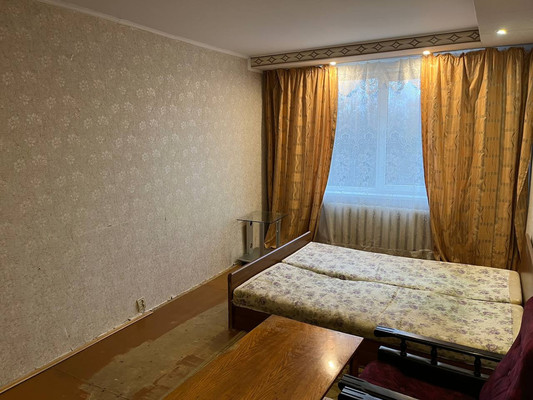 Продам двухкомнатную (2-комн.) квартиру, Янтарная ул, 10, Донское пгт