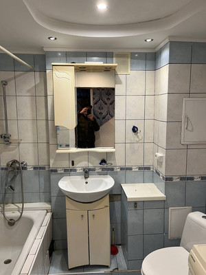 Продам двухкомнатную (2-комн.) квартиру, Янтарная ул, 10, Донское пгт