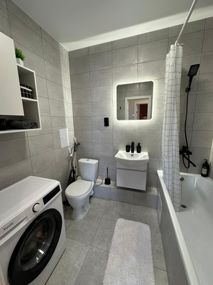 Сдам однокомнатную (1-комн.) квартиру, им. лётчика Позднякова ул, 2к25, Краснодар г